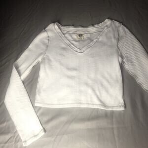 We The Free Crop Top Long Sleeve White Womens Size M Waffle Knit Basic Vneck Tee
